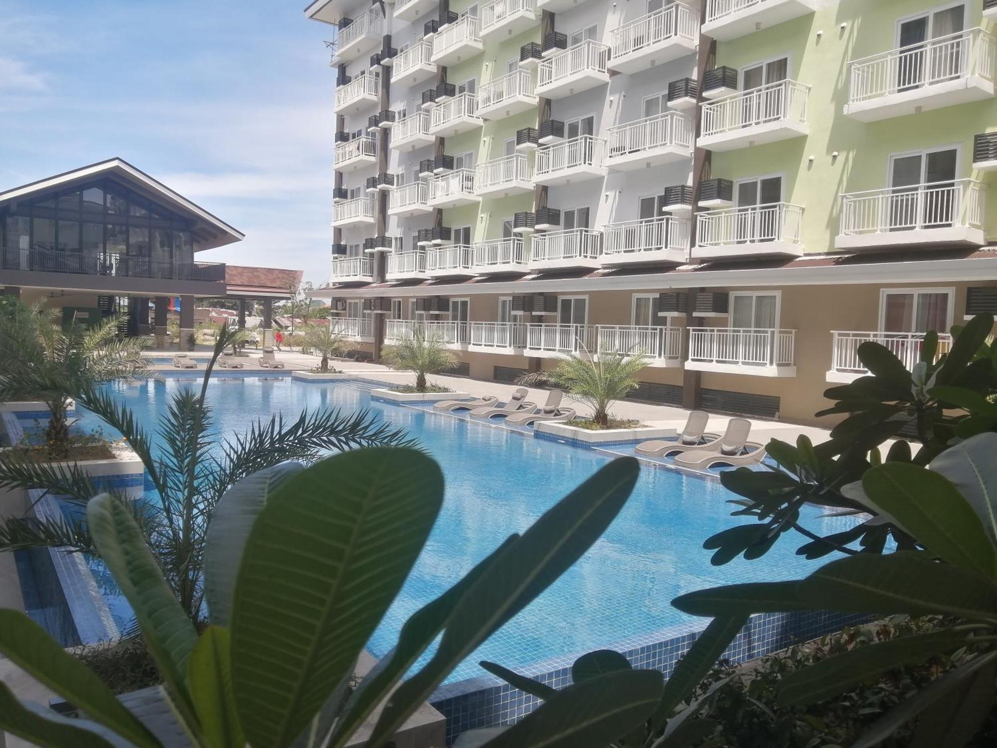 Condo Azur Suites A125 Amani Resorts Residences , 5 Minutes Airport, Netflix, Stylish, Cozy With Luxurious Swimming Pool Île de Mactan Extérieur photo