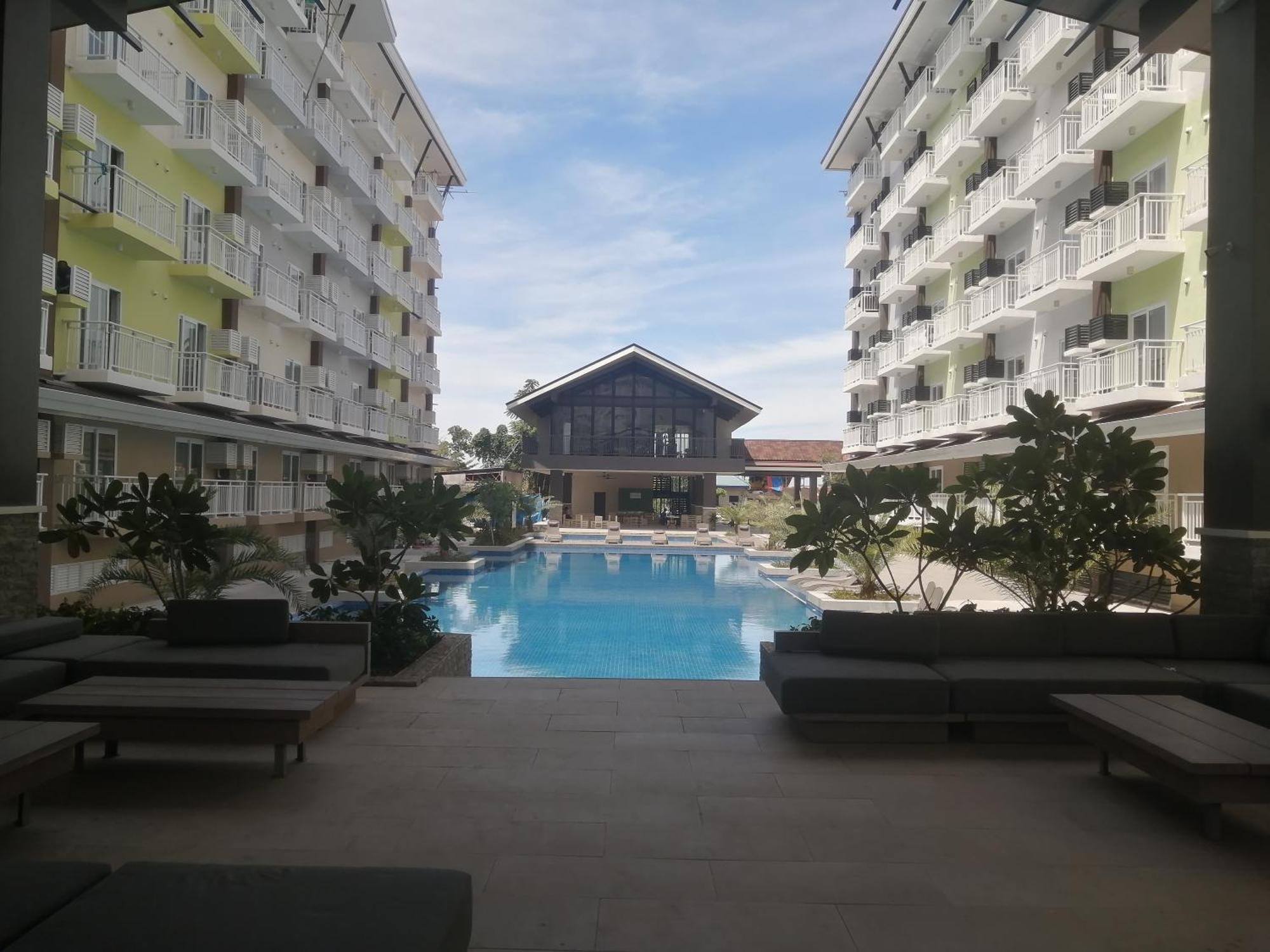 Condo Azur Suites A125 Amani Resorts Residences , 5 Minutes Airport, Netflix, Stylish, Cozy With Luxurious Swimming Pool Île de Mactan Extérieur photo