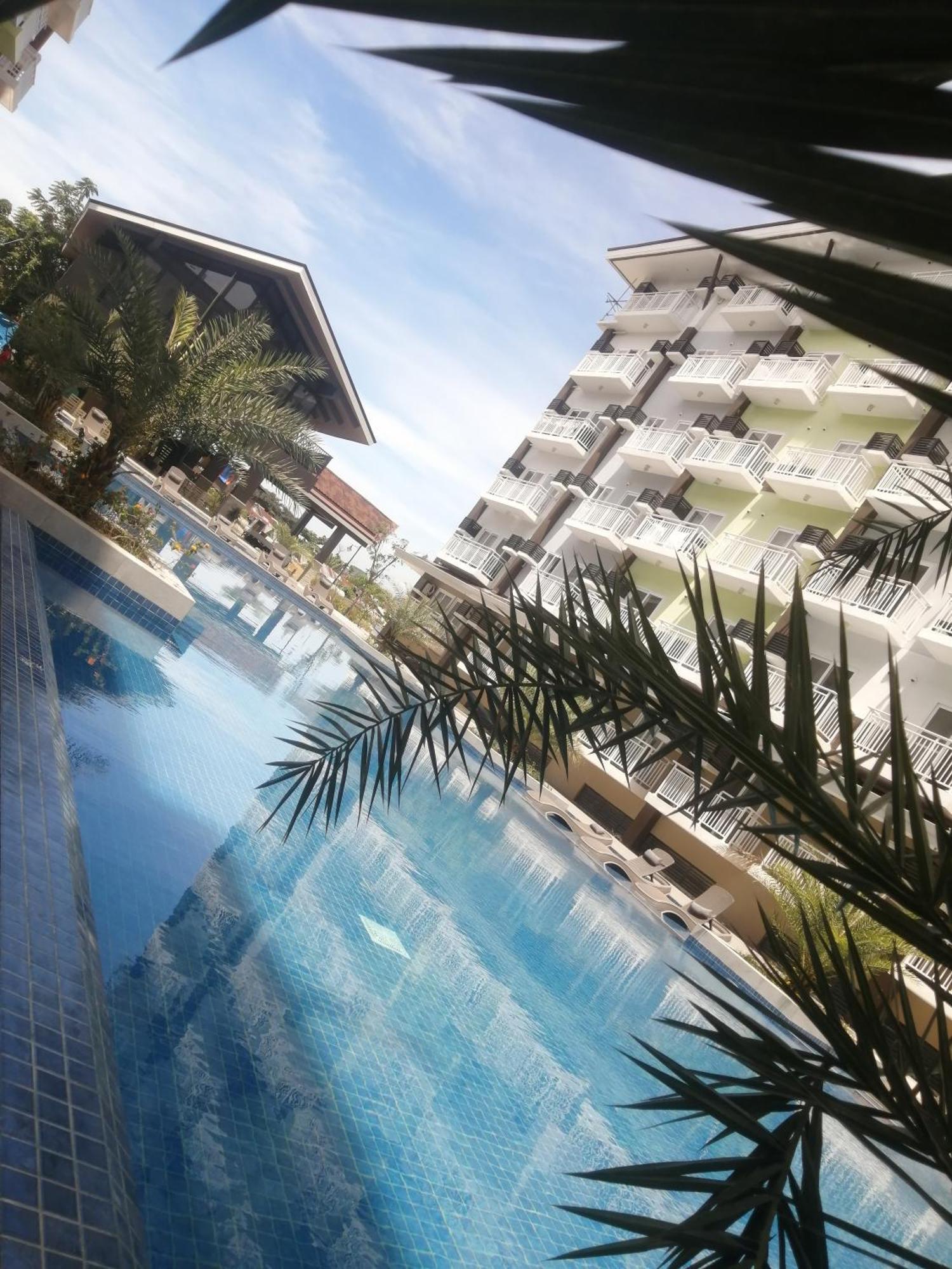 Condo Azur Suites A125 Amani Resorts Residences , 5 Minutes Airport, Netflix, Stylish, Cozy With Luxurious Swimming Pool Île de Mactan Extérieur photo