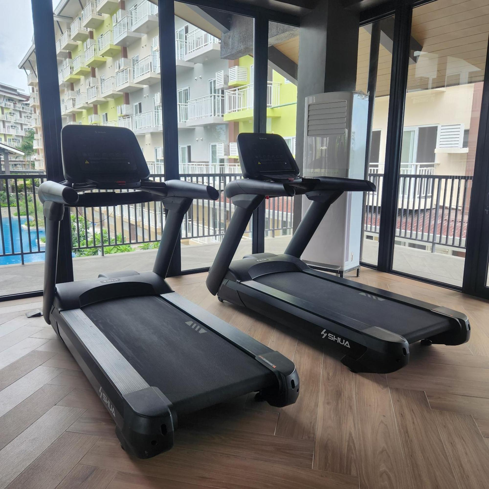 Condo Azur Suites A125 Amani Resorts Residences , 5 Minutes Airport, Netflix, Stylish, Cozy With Luxurious Swimming Pool Île de Mactan Extérieur photo