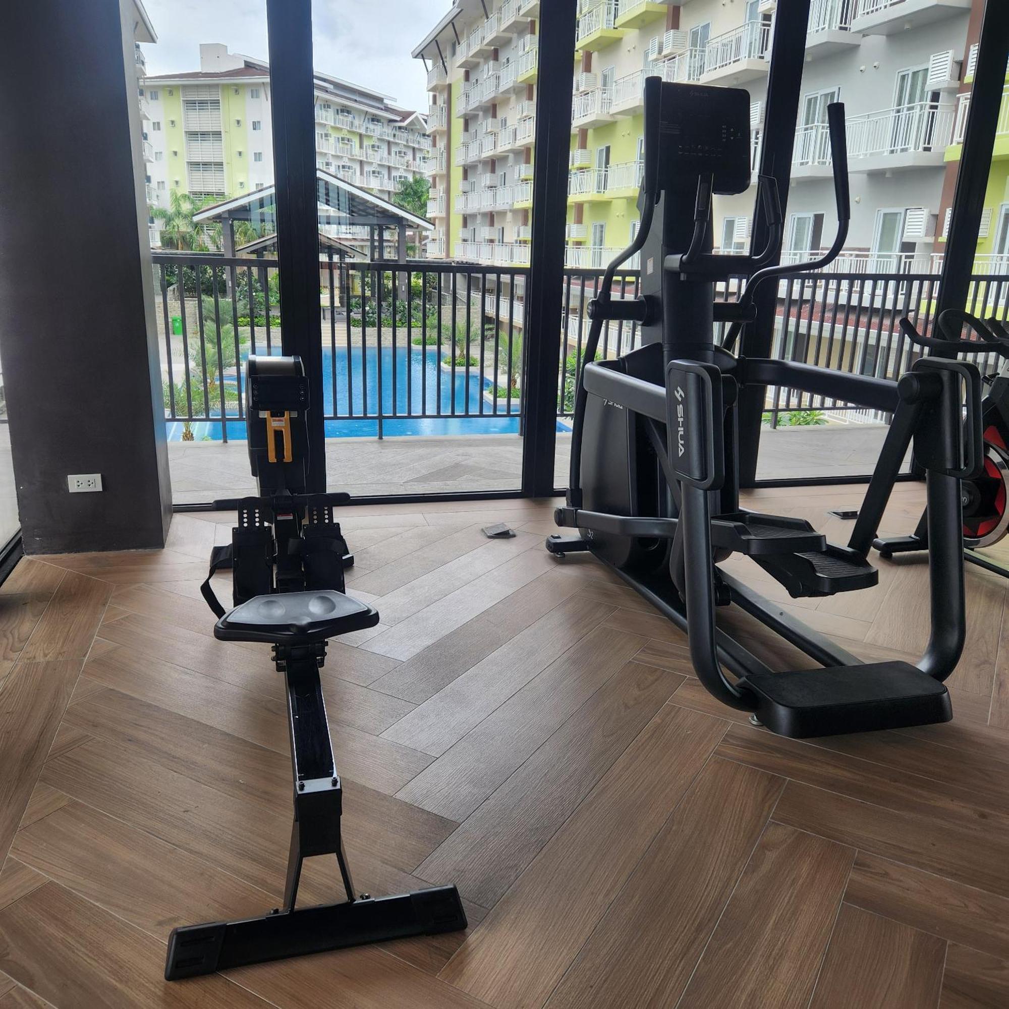 Condo Azur Suites A125 Amani Resorts Residences , 5 Minutes Airport, Netflix, Stylish, Cozy With Luxurious Swimming Pool Île de Mactan Extérieur photo